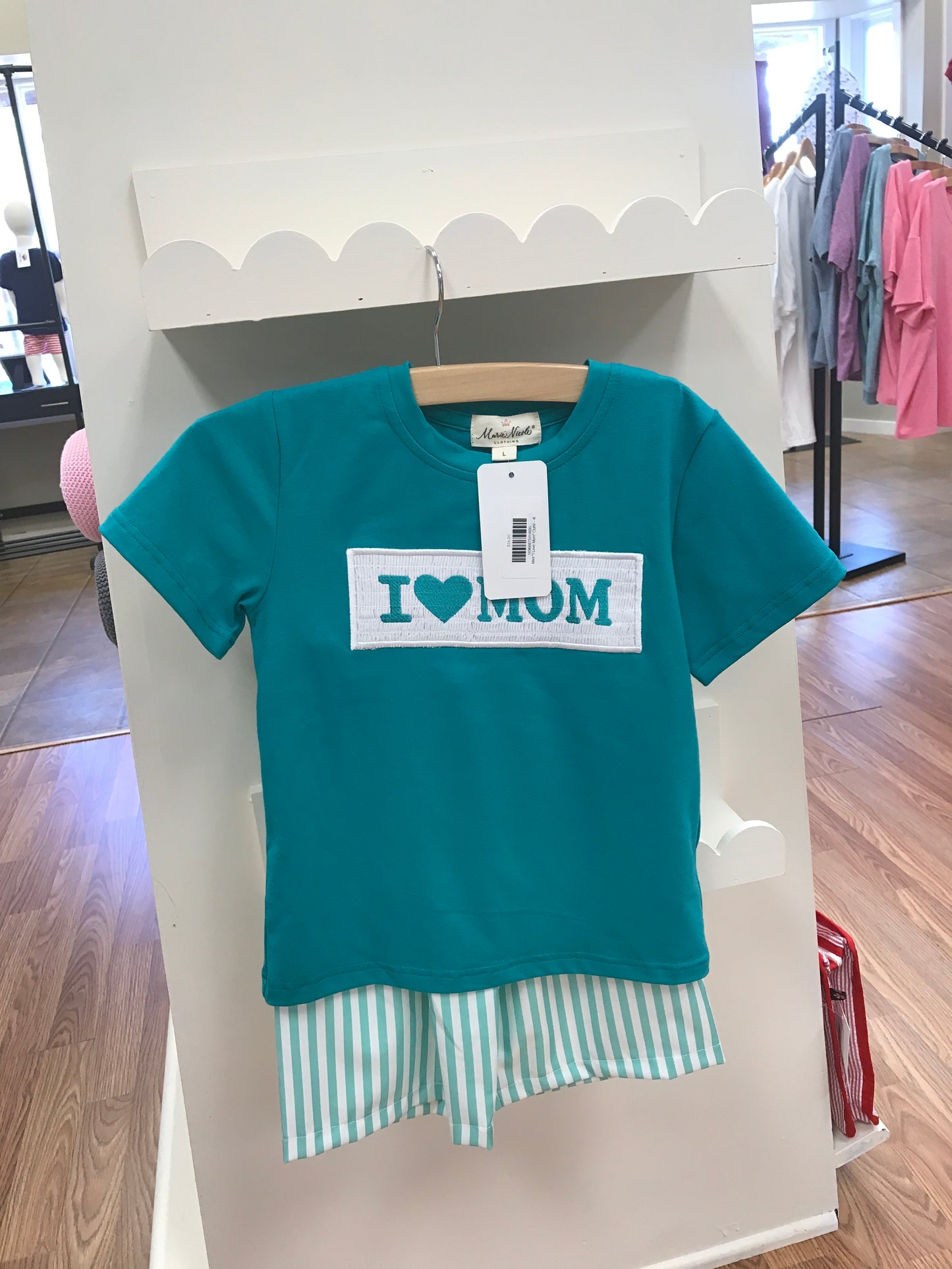 Mint "I Love Mom" Outfit