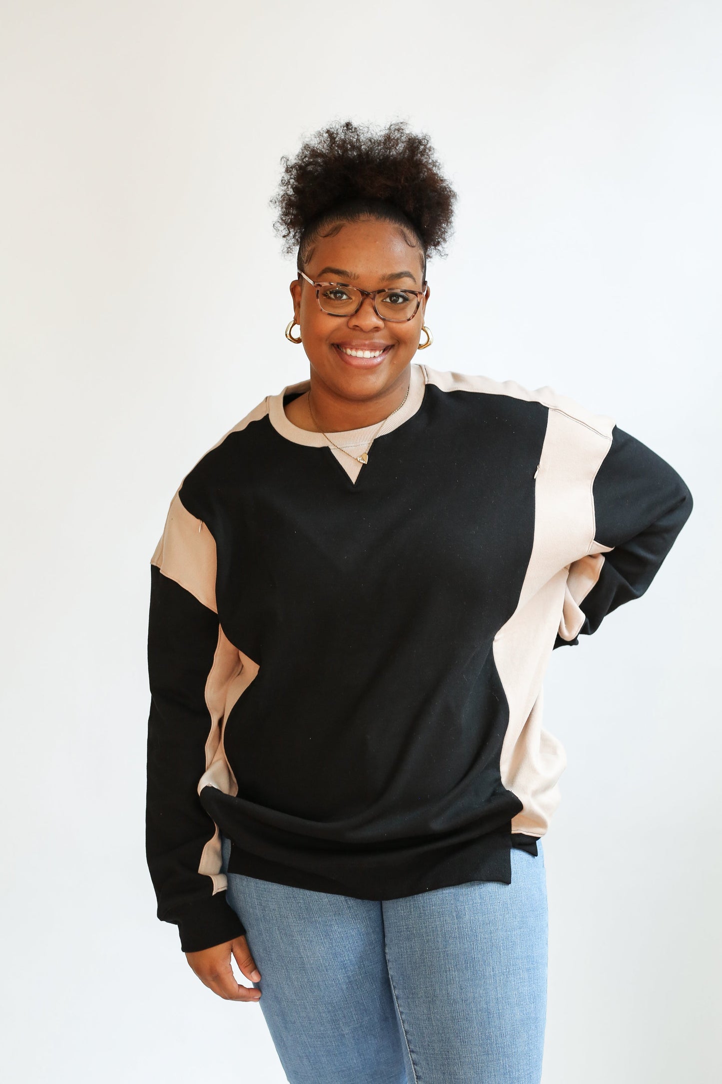 FINAL SALE Colorblock Nursing Lightweight Sweatshirt